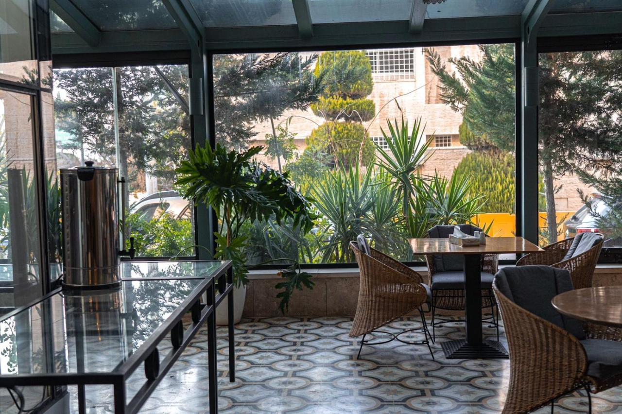 Guest House Hotel Amman By Fhm Exterior foto